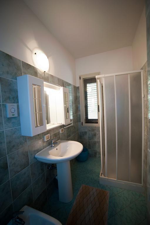 Albergo Magrini Della Genga Genga  Habitación foto